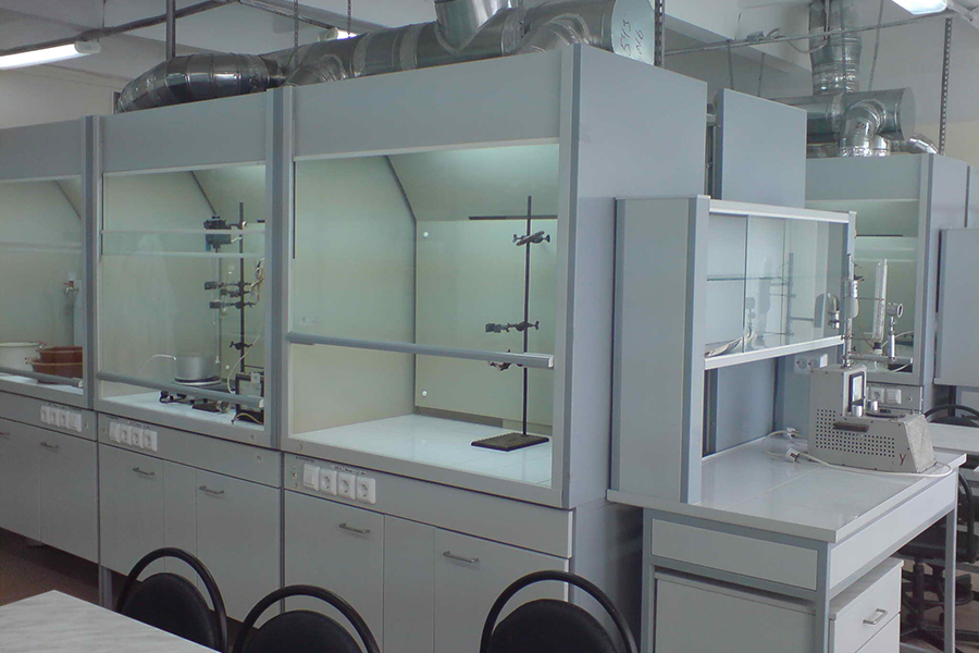 Лабораторный шкаф для хранения ТШ-402-В напольные, настенные и навесные